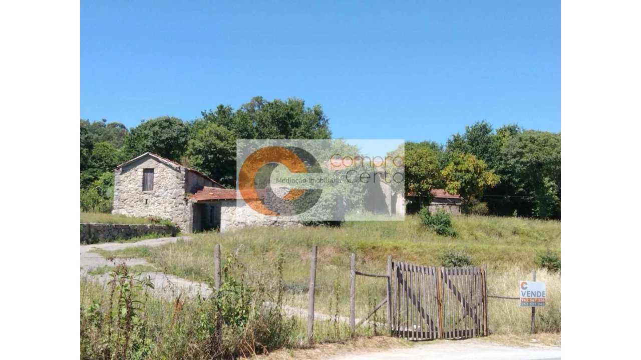 Quinta T0 para Venda em Abação e Gémeos Foto 13