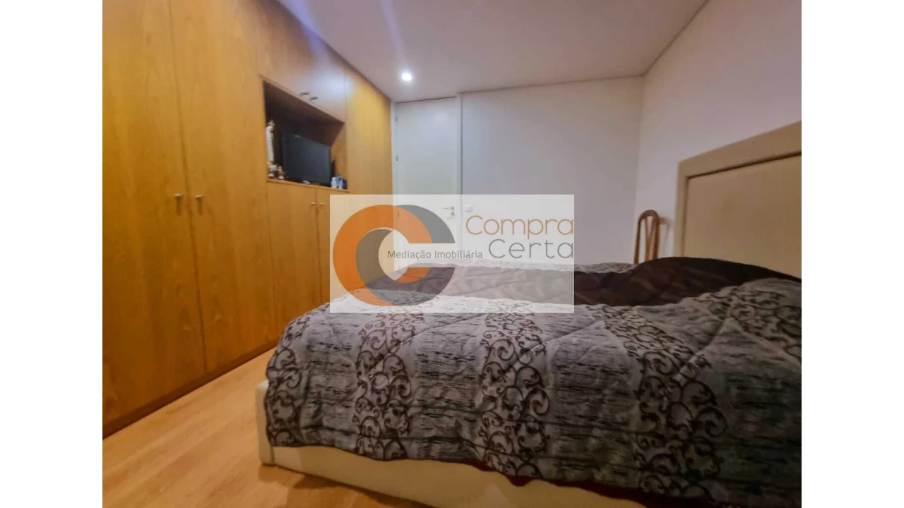 Moradia T3 para Venda em Selho São Lourenço e Gominhães Foto 9