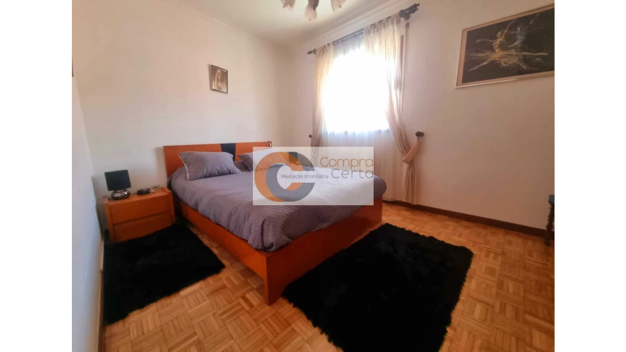 Apartamento T4 para Venda em Barco Foto 8