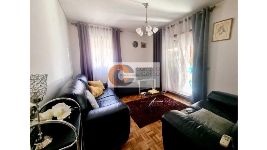 Apartamento T4 para Venda em Barco Foto 5