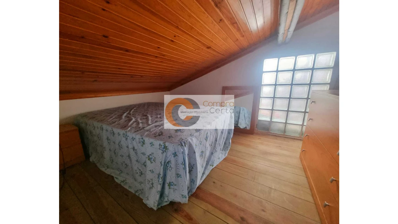 Moradia T3 para Venda em Fermentões Foto 6