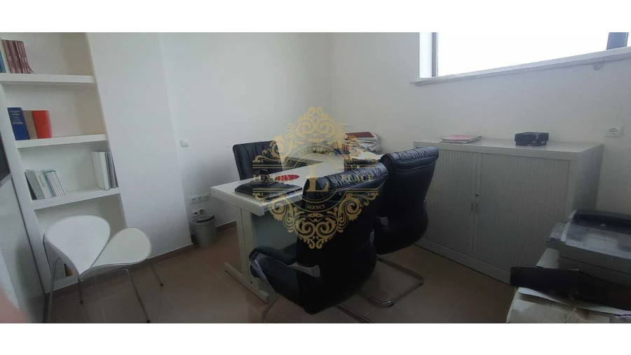 Loja para Venda em Sesimbra (Castelo) Foto 9