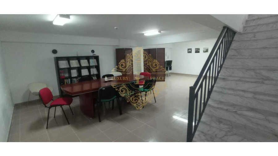 Loja para Venda em Sesimbra (Castelo)