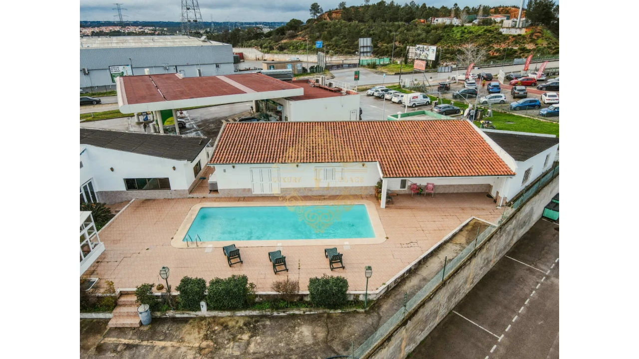 Moradia T6 para Venda em Quinta do Anjo Foto 4