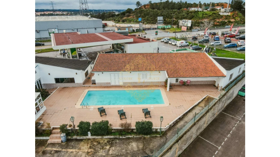 Moradia T6 para Venda em Quinta do Anjo Foto 4