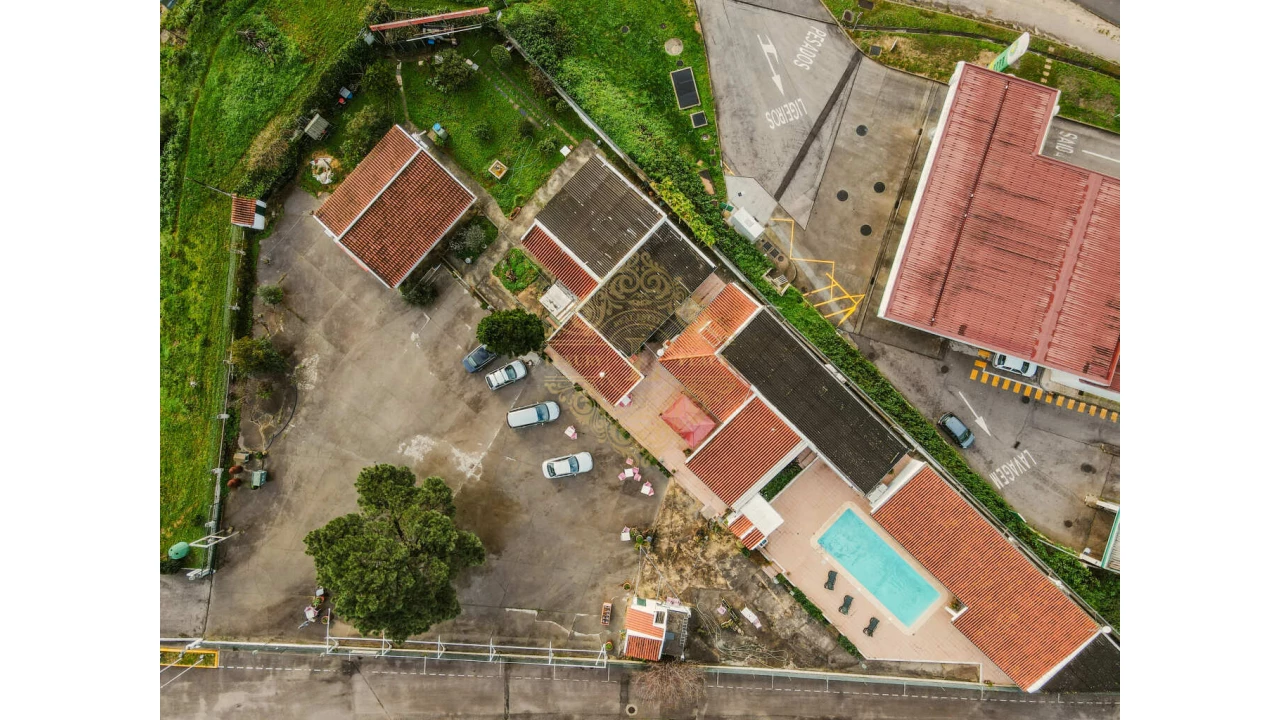Moradia T6 para Venda em Quinta do Anjo Foto 2