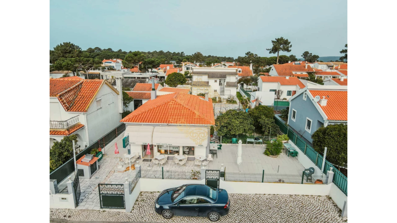 Negócio para Venda em Sesimbra (Castelo) Foto 1
