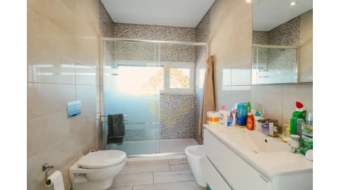 Moradia T3 para Venda em Sesimbra (Castelo)