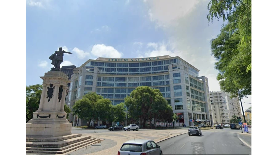 Loja para Arrendamento em Avenidas Novas