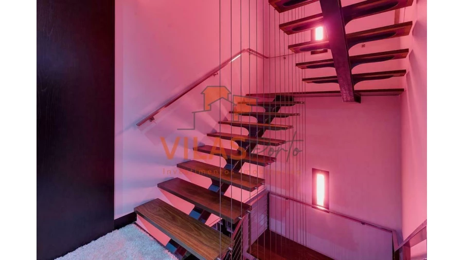 Moradia T4 para Venda em Baltar Foto 2