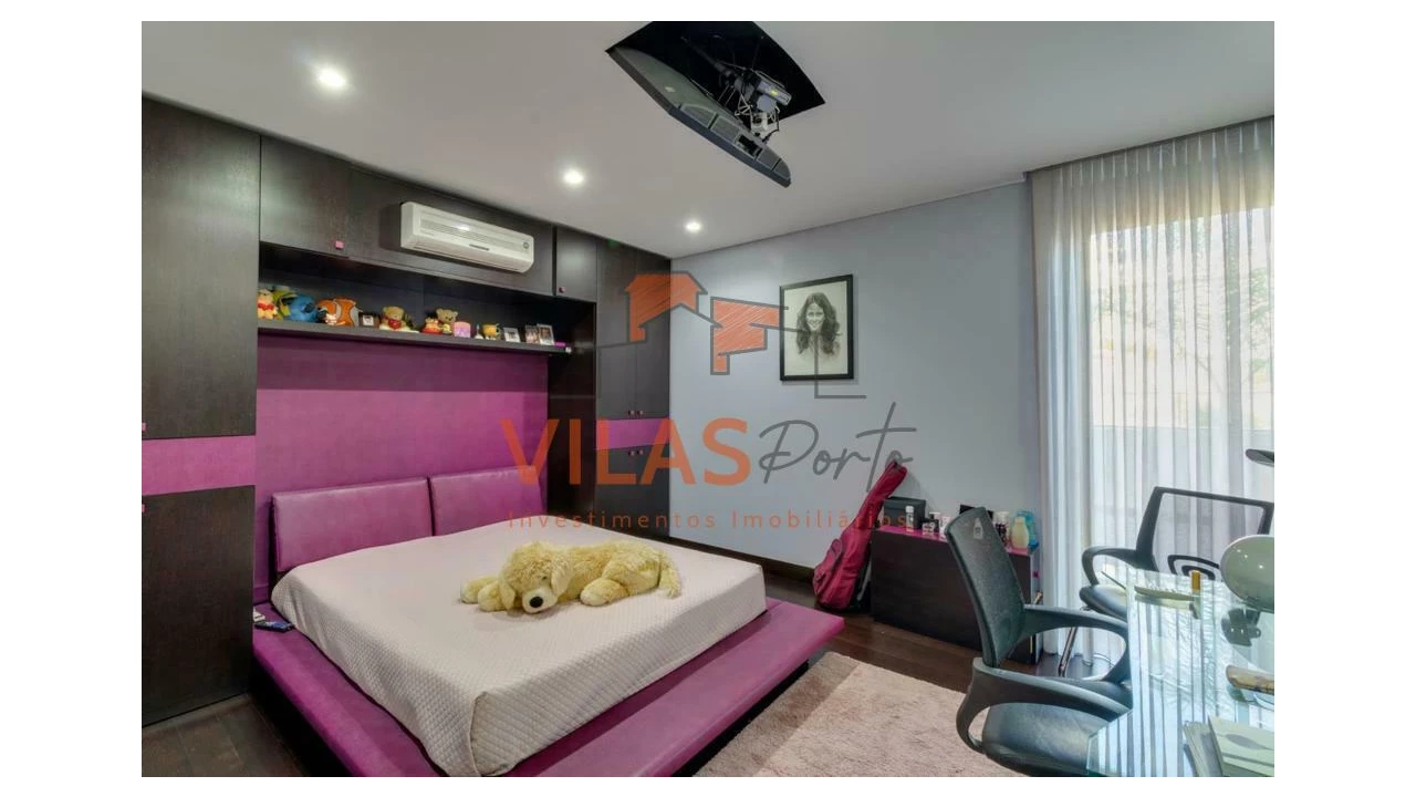 Moradia T4 para Venda em Baltar Foto 14