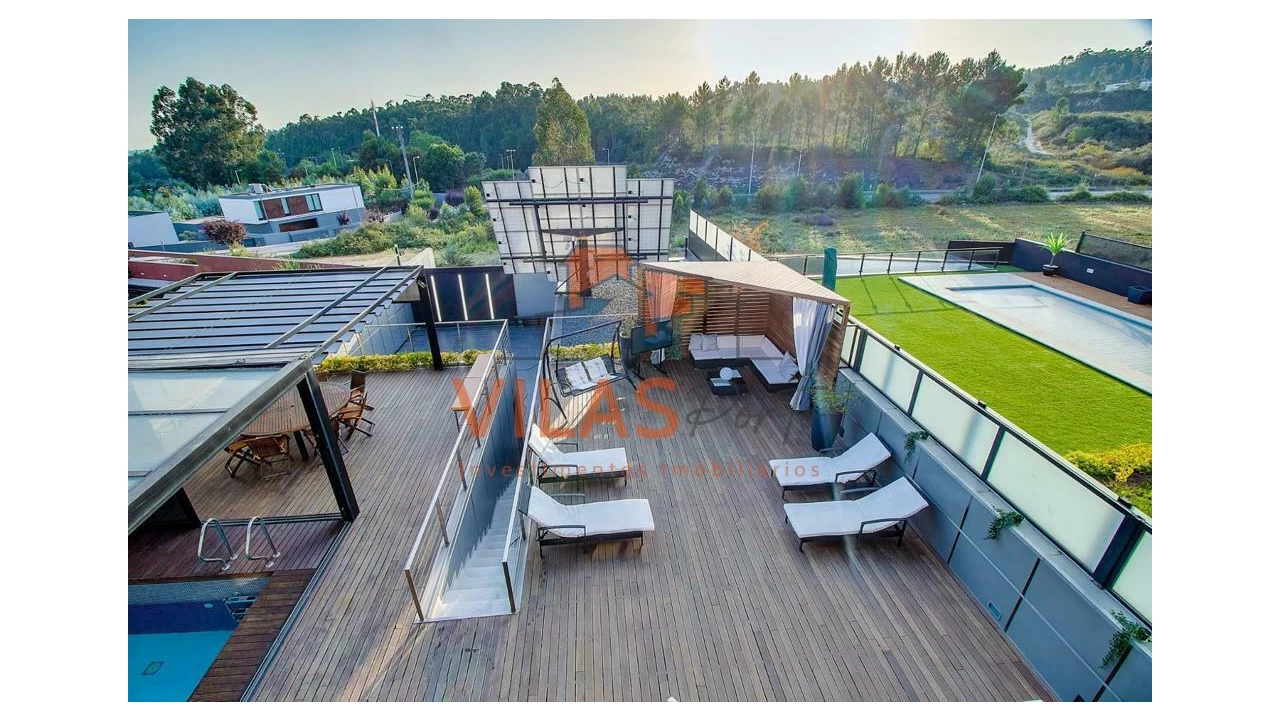 Moradia T4 para Venda em Baltar Foto 15