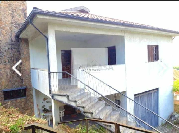 Moradia T3 para Venda em Roriz Foto 11