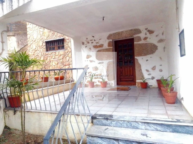 Moradia T3 para Venda em Roriz Foto 5