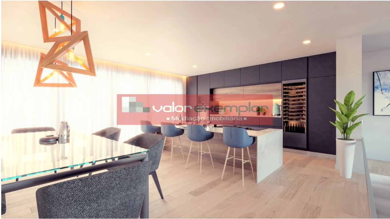 Apartamento T4 para Venda em Alcochete Foto 4