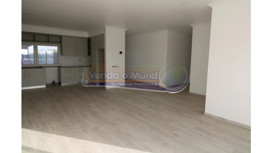 Moradia T3 para Venda em Glória do Ribatejo e Granho Foto 5
