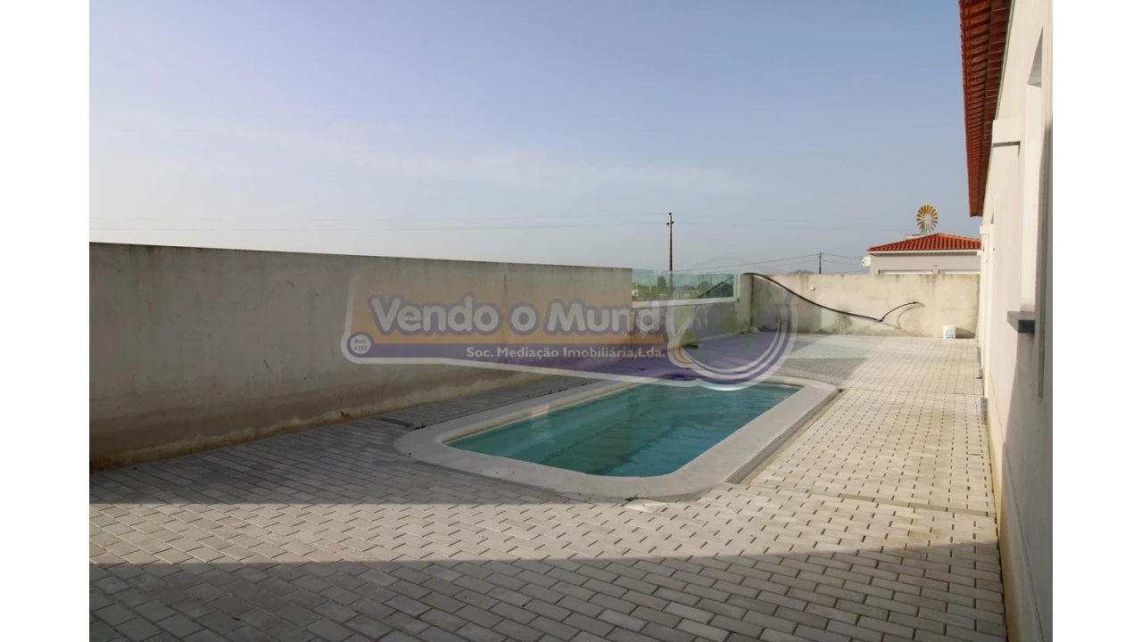 Moradia T3 para Venda em Glória do Ribatejo e Granho Foto 1