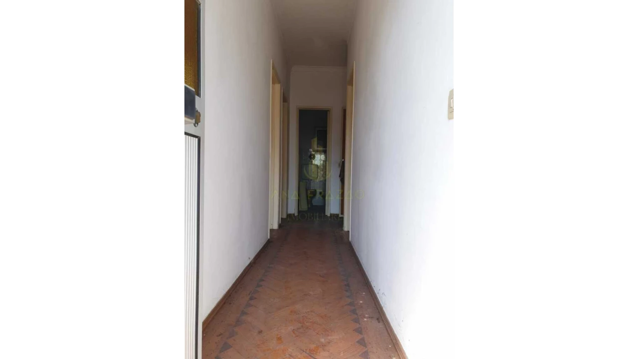 Moradia T2 para Venda em Casal de Cambra Foto 5