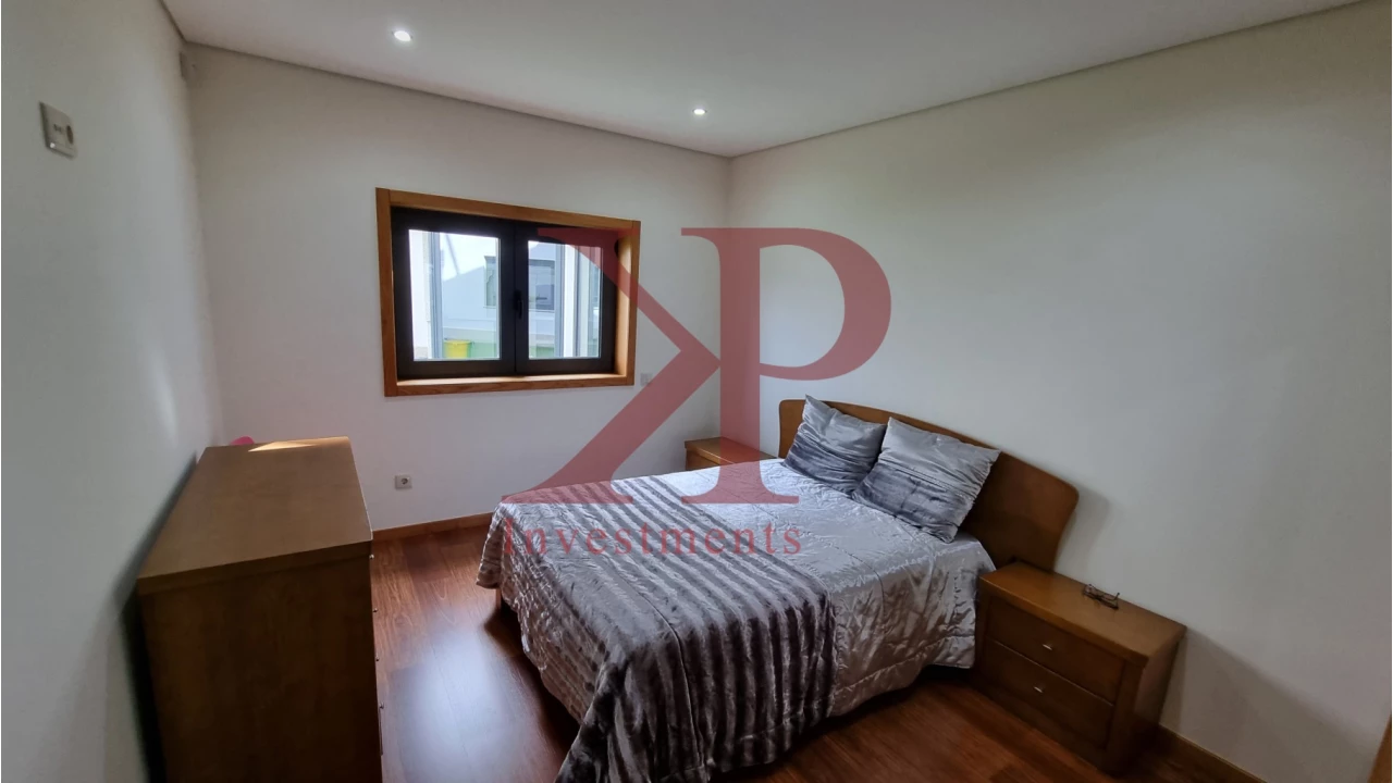 Moradia T4 para Venda em Rebordosa Foto 14