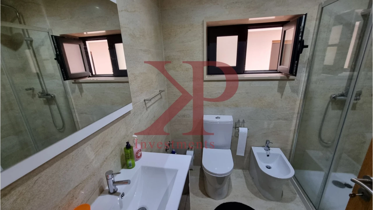 Moradia T4 para Venda em Rebordosa Foto 18