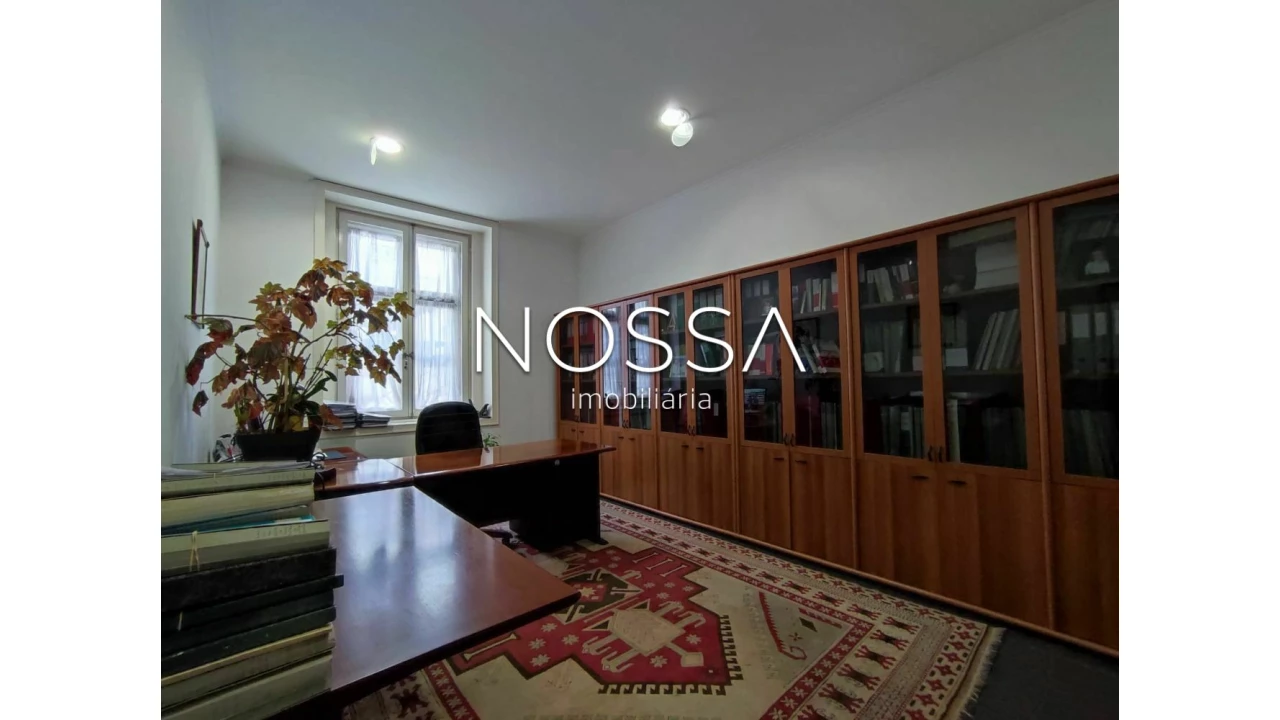 Escritório para Venda em Santa Maria Maior Foto 13