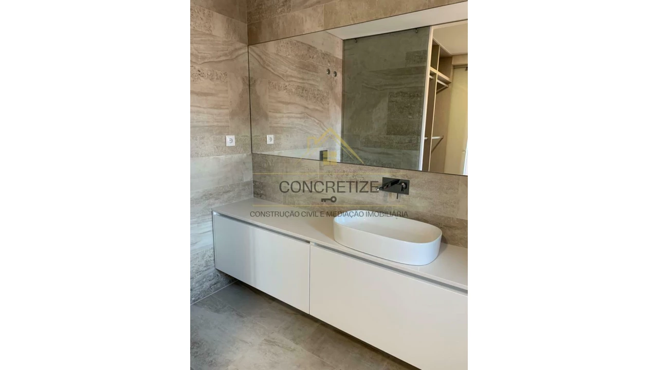 Apartamento T3 para Venda em União das Freguesias de Setúbal Foto 1