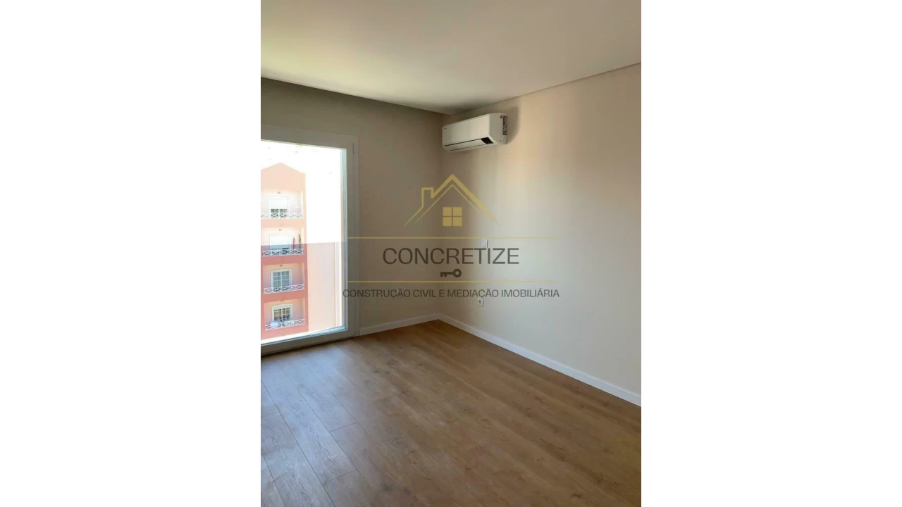 Apartamento T3 para Venda em União das Freguesias de Setúbal Foto 5