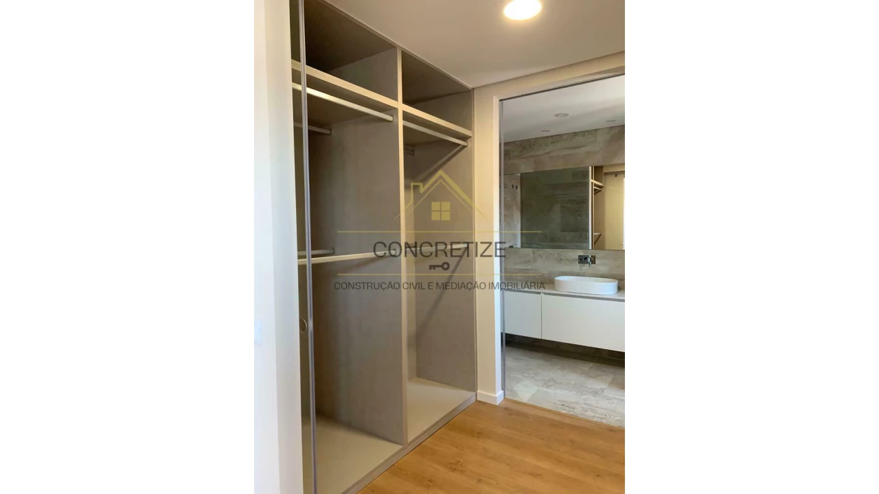 Apartamento T3 para Venda em União das Freguesias de Setúbal Foto 3