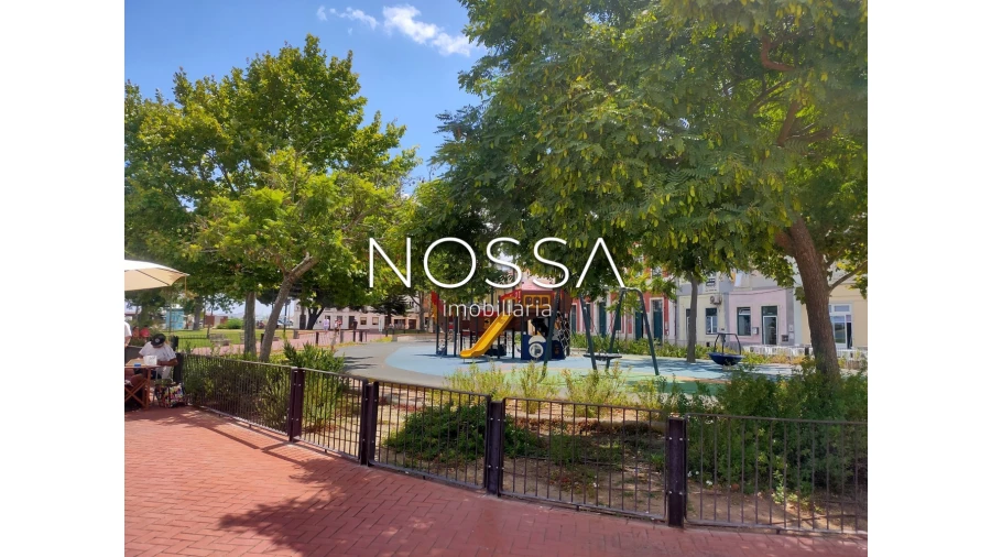 Prédio para Venda em Seixal, Arrentela e Aldeia de Paio Pires Foto 9