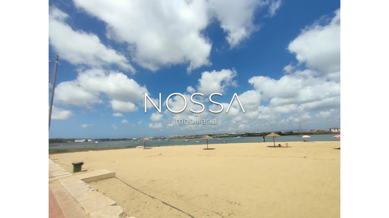 Prédio para Venda em Seixal, Arrentela e Aldeia de Paio Pires Foto 10