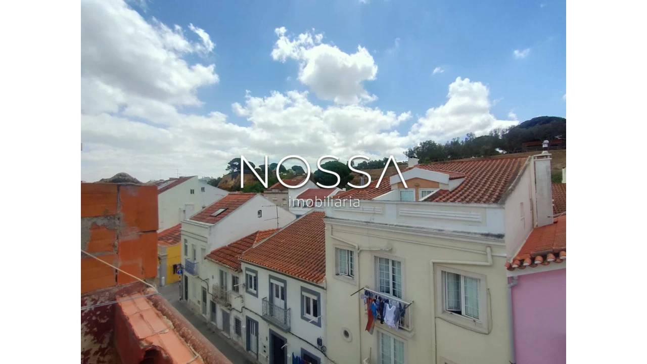 Prédio para Venda em Seixal, Arrentela e Aldeia de Paio Pires Foto 2