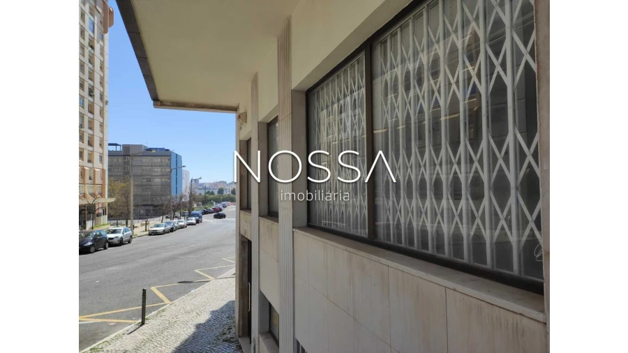 Loja para Venda em Avenidas Novas Foto 3
