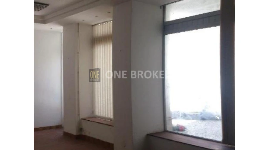 Loja para Venda em Falagueira-Venda Nova Foto 3