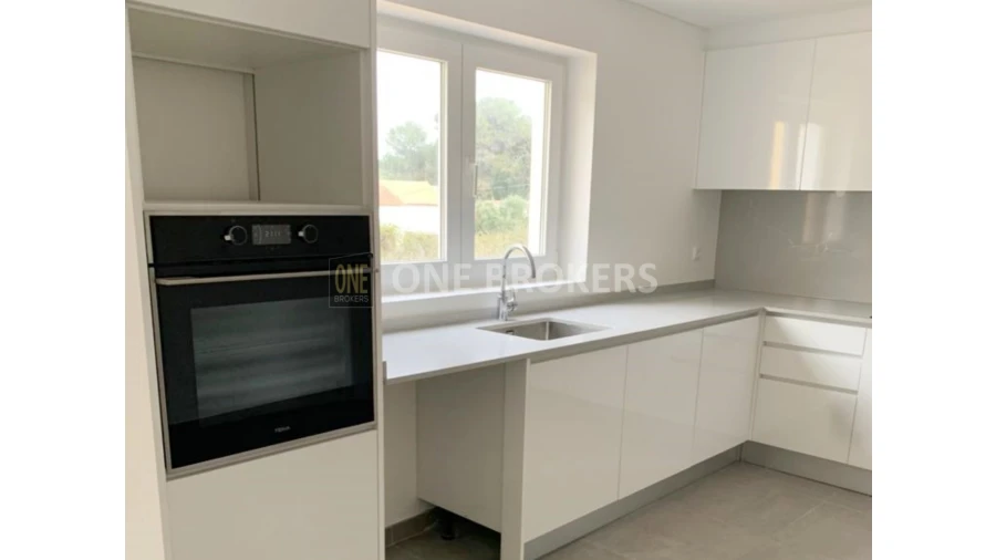Moradia T3 para Venda em Cascais e Estoril Foto 2
