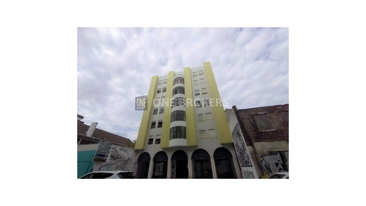 Loja para Venda em Alto do Seixalinho, Santo André e Verderena Foto 1