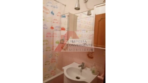 Apartamento T1 para Venda em Estrela