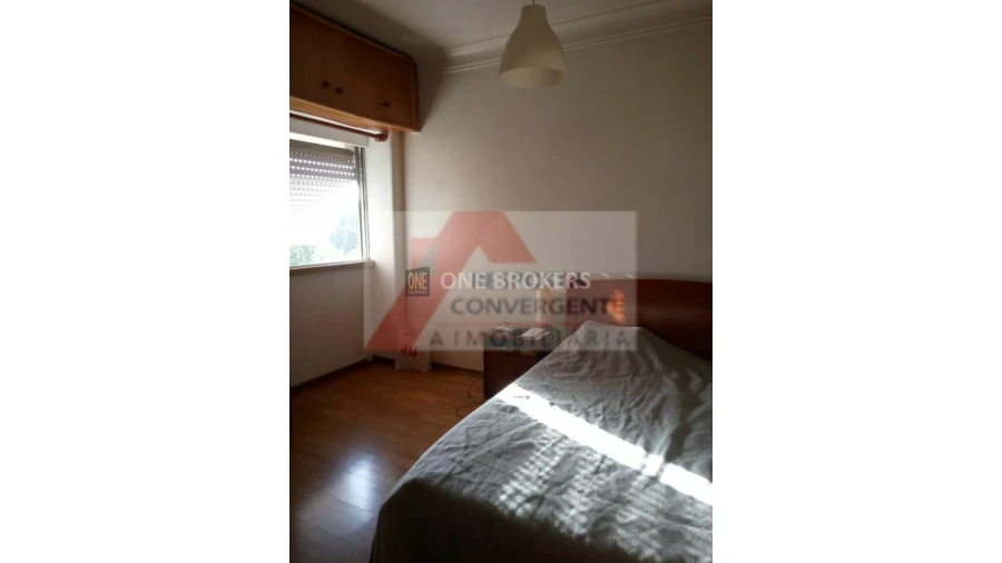 Apartamento T1 para Venda em Estrela Foto 8