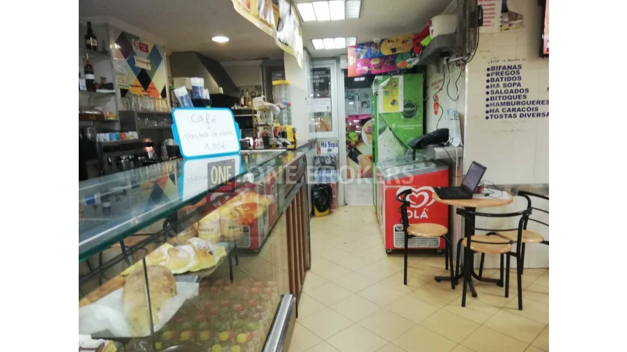 Loja para Venda em Costa da Caparica Foto 3