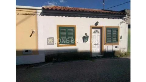 Moradia T1 para Venda em Seixal, Arrentela e Aldeia de Paio Pires