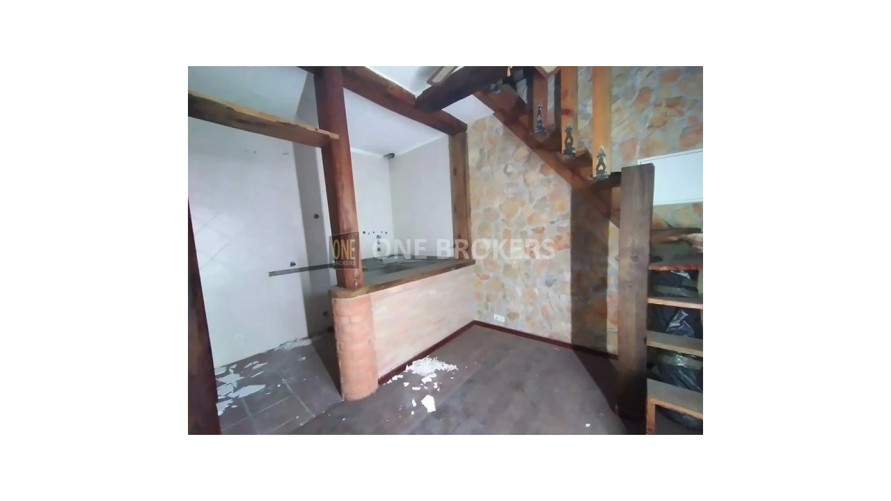 Moradia T1 para Venda em Seixal, Arrentela e Aldeia de Paio Pires Foto 4