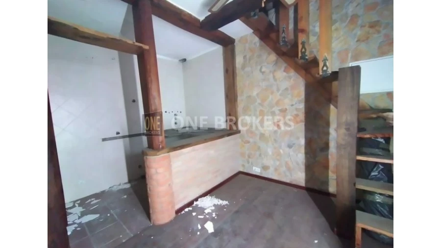 Moradia T1 para Venda em Seixal, Arrentela e Aldeia de Paio Pires Foto 4