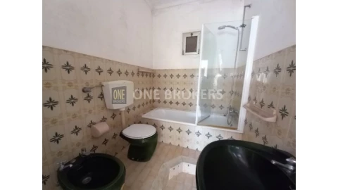 Moradia T2 para Venda em São Francisco