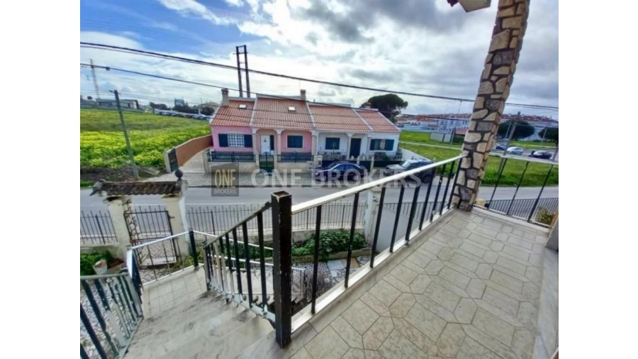Moradia T2 para Venda em São Francisco Foto 1