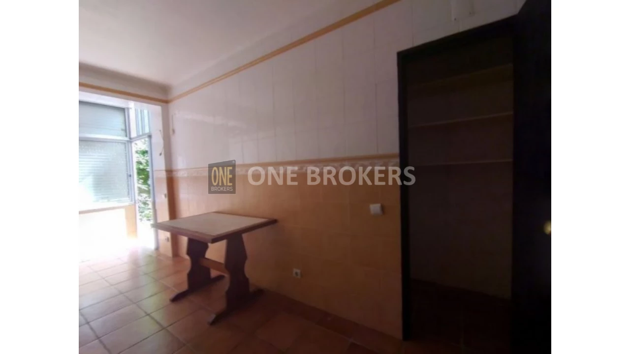 Apartamento T2 para Venda em Ericeira Foto 8