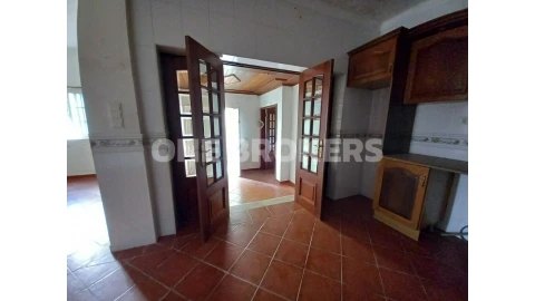 Moradia T3 para Venda em São Francisco