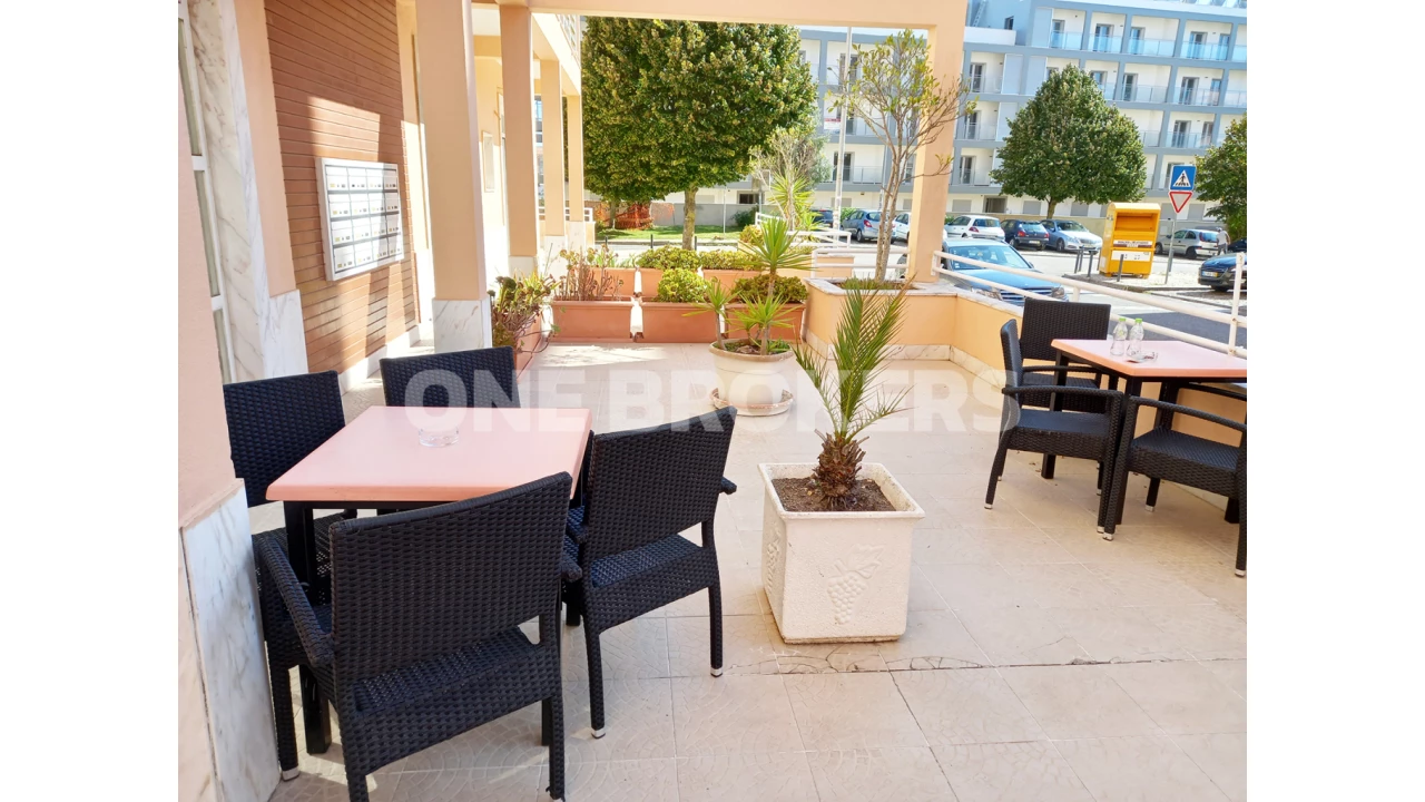 Negócio para Venda em Agualva e Mira-Sintra Foto 3