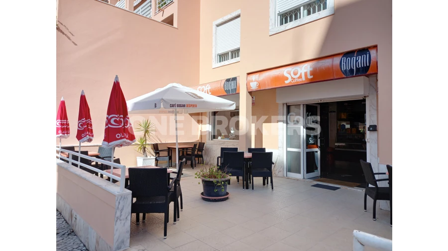 Negócio para Venda em Agualva e Mira-Sintra Foto 2