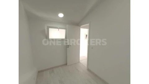 Moradia T9 para Venda em Ajuda