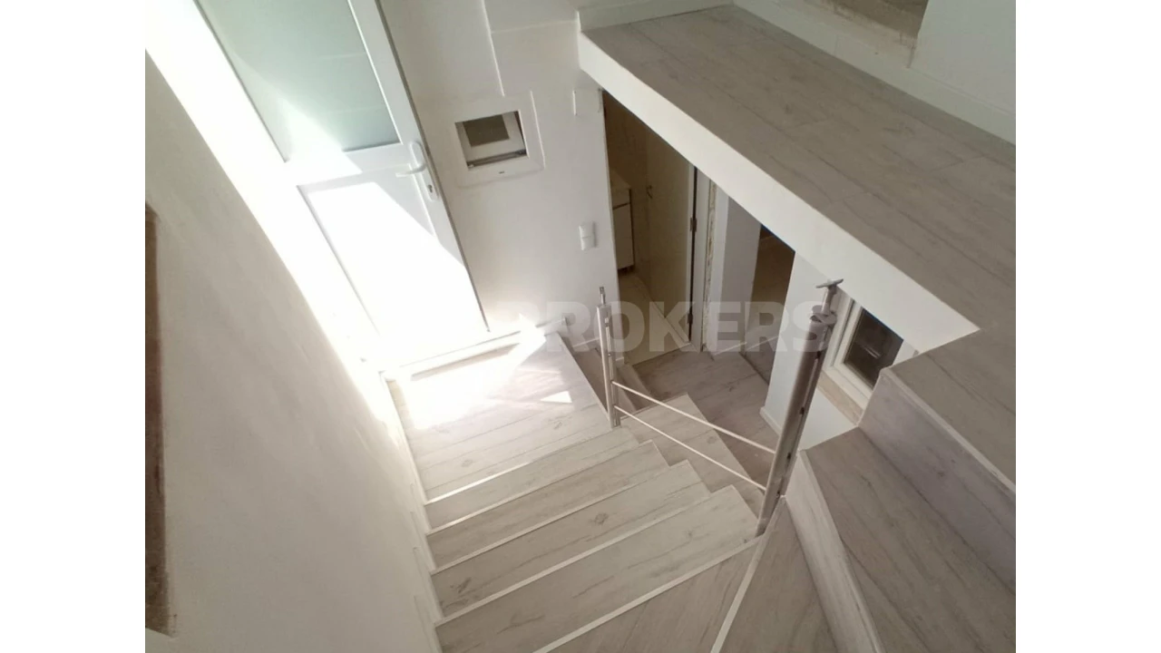 Moradia T9 para Venda em Ajuda Foto 11
