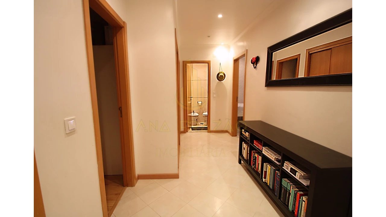 Apartamento T2 para Venda em Encosta do Sol Foto 1